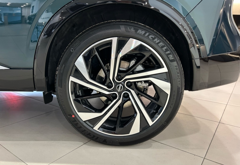 Qashqai Platinum Premium